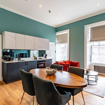 Dragon Suites Luxury Apartments At 9 Albyn Place Edimburgo Exterior foto